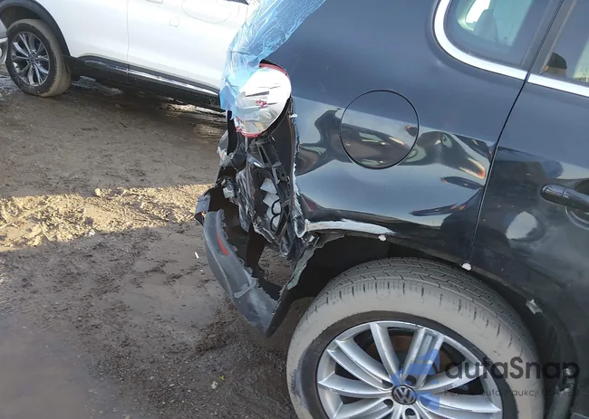 WVGAV7AX9CW537473: 44095005