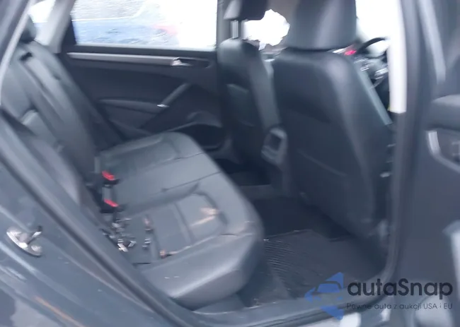 1VWDT7A31HC070480: 44095007