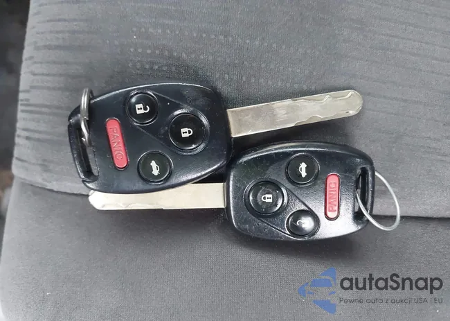 1HGCP2F45CA088090: 44095049