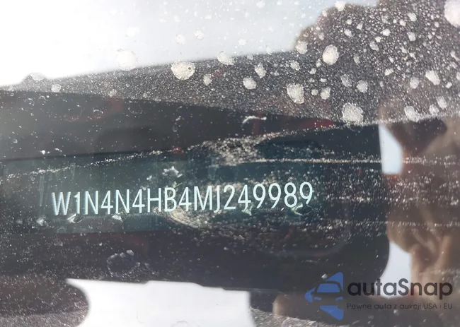 W1N4N4HB4MJ249989: 44095054