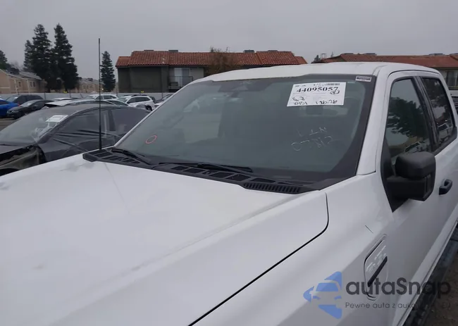 1FTVW1EL2NWG07812: 44095057