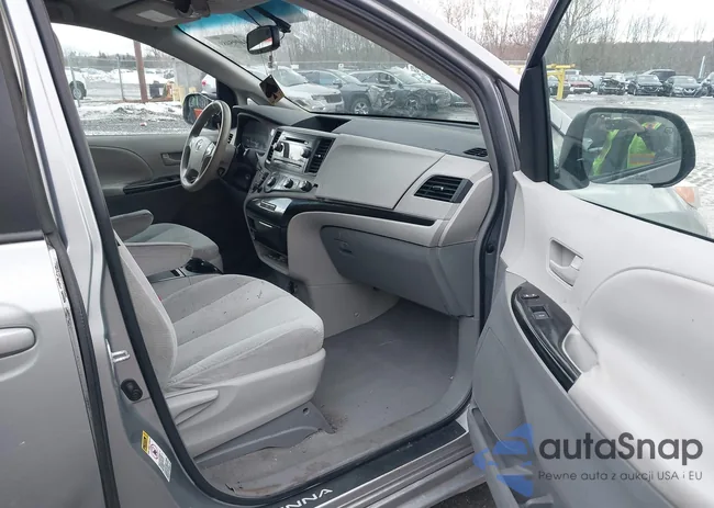 5TDKK3DC8BS045146: 44095089