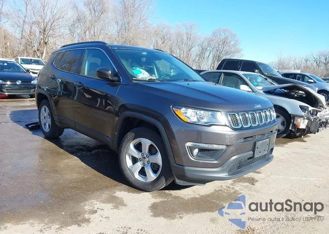 3C4NJDBB9KT716278: 44095121