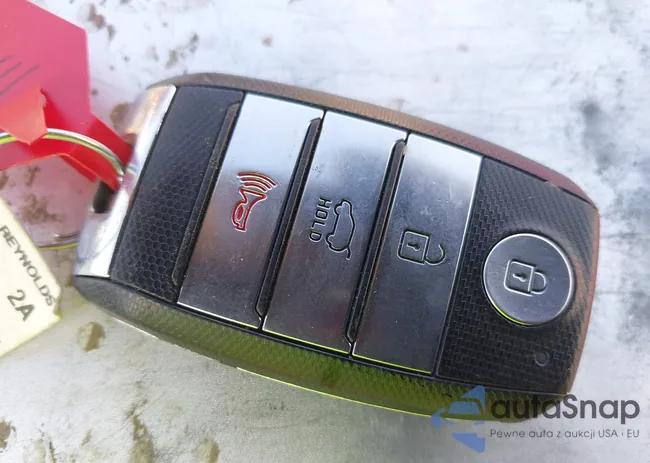 KNDMB5C15H6283775: 44094184