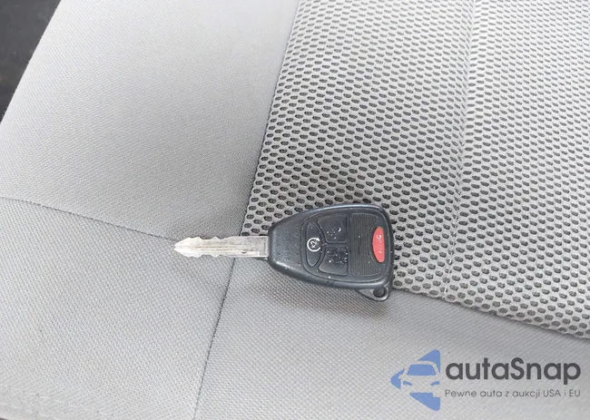 1J4GA69128L593407: 44094194