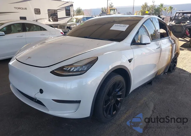 5YJYGDEEXLF008624: 44094205