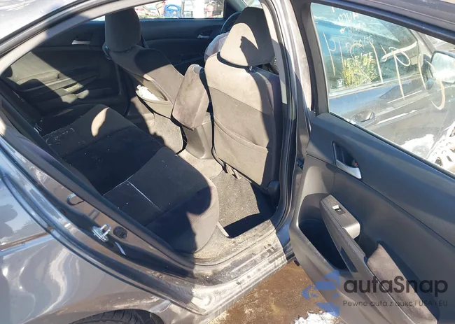 1HGCP26428A109632: 44094214