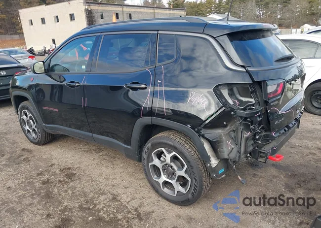 3C4NJDDB3NT128569: 44094316