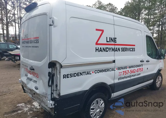 1FTYR1CM3KKB15423: 44095560