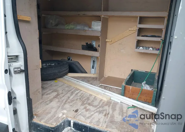 1FTYR1CM3KKB15423: 44095560