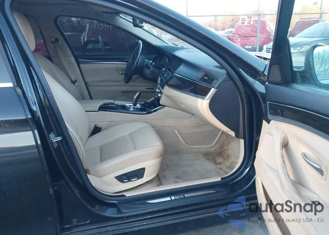 WBAFU7C57BC869644: 44095672