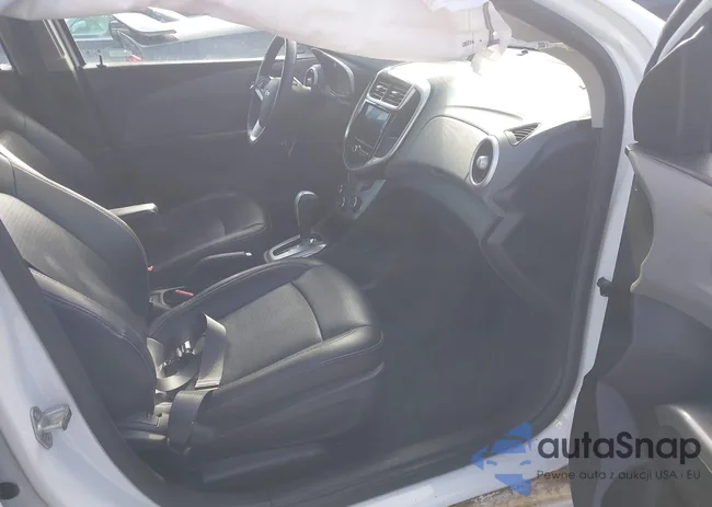 1G1JF5SB2L4103330: 44095785