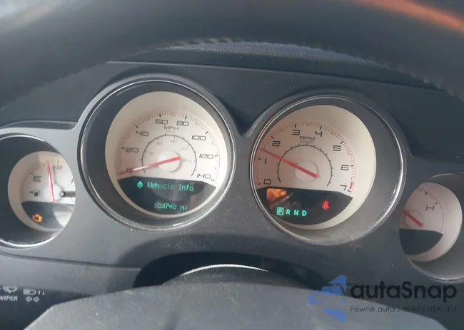 2C3CDYAGXDH728958: 44095788