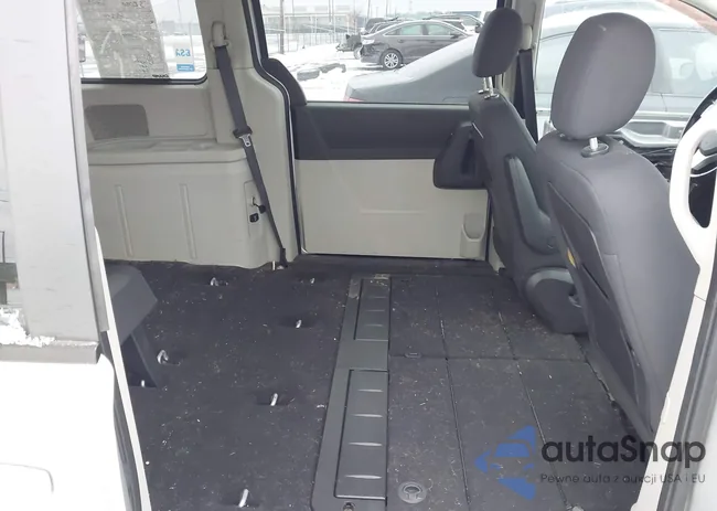 2D8HN54P48R142931: 44095797