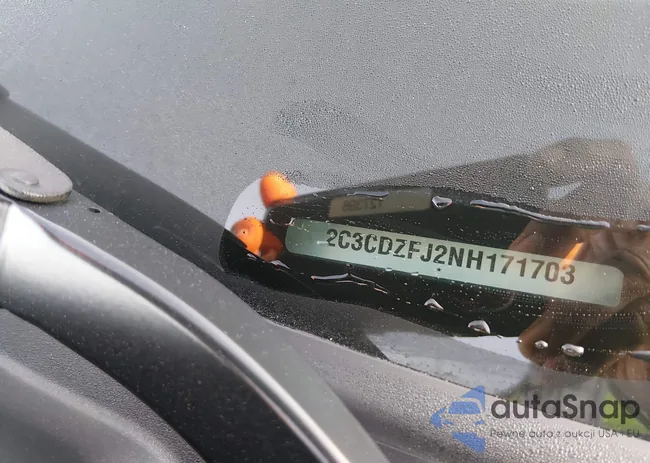 2C3CDZFJ2NH171703: 44095811