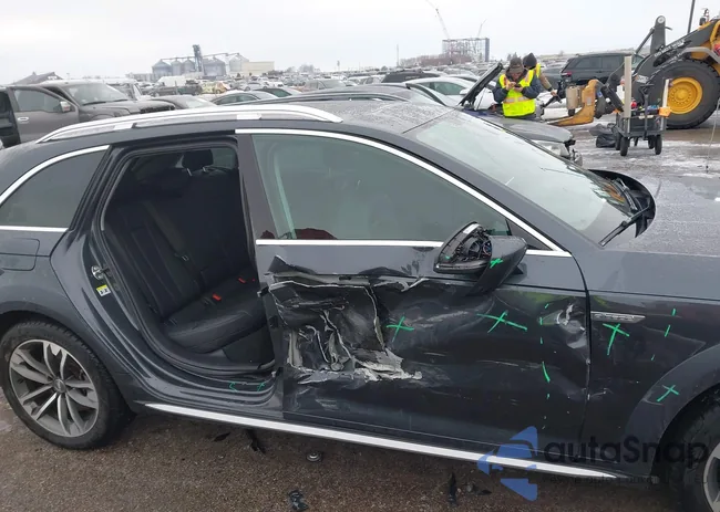 WA18NAF49HA093069: 44095833