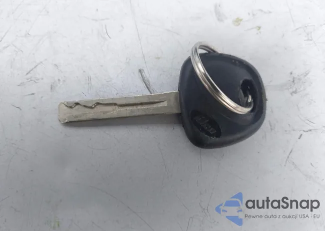 5NPE24AF4HH507783: 44095836