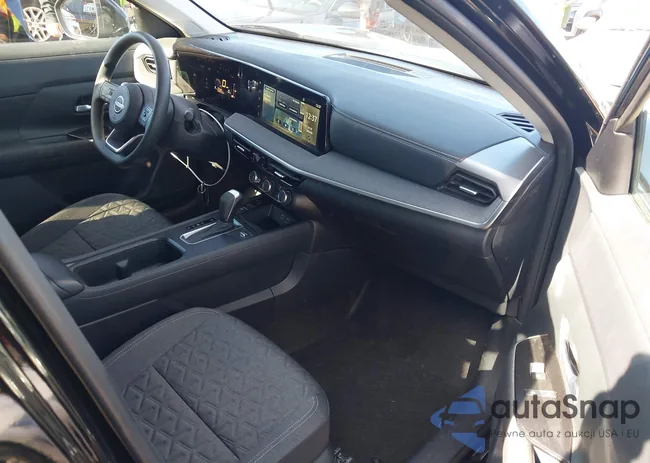 3N8AP6CA2SL352563: 44095847