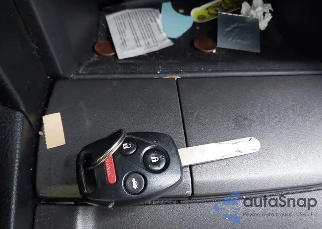 1HGCP2F73BA016023: 44095855