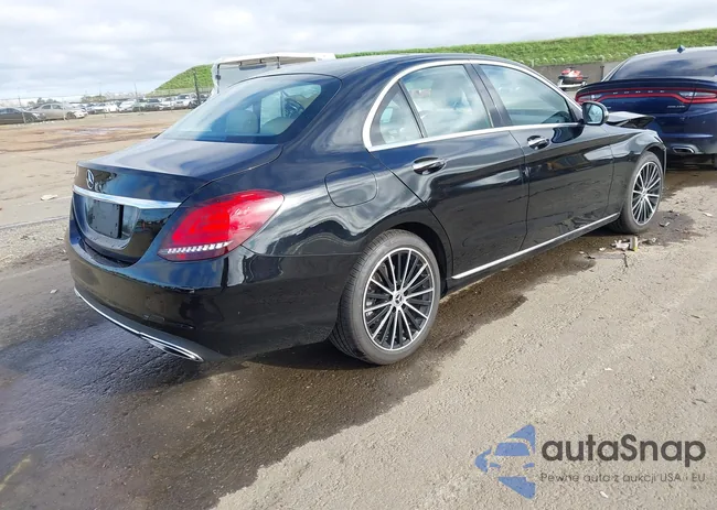 W1KWF8DB2LR598262: 44095895