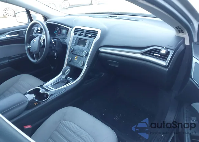 3FA6P0G75GR325106: 44095936