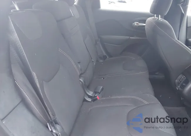 1C4PJMCB0GW268540: 44096048