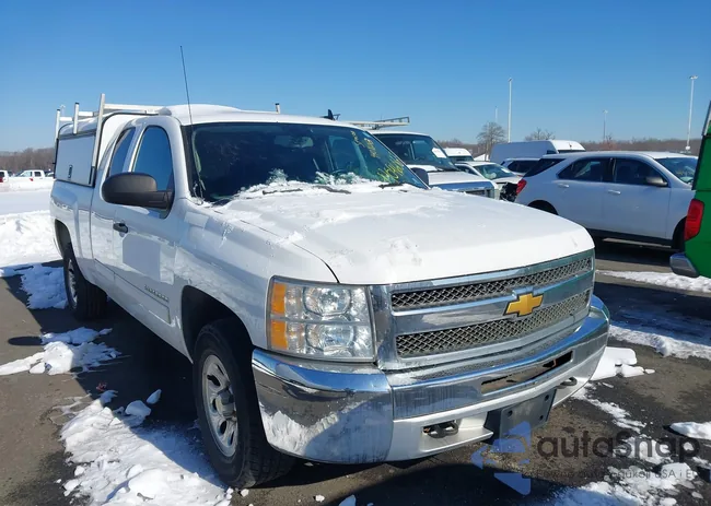 1GCRKREA5CZ309504: 44096063