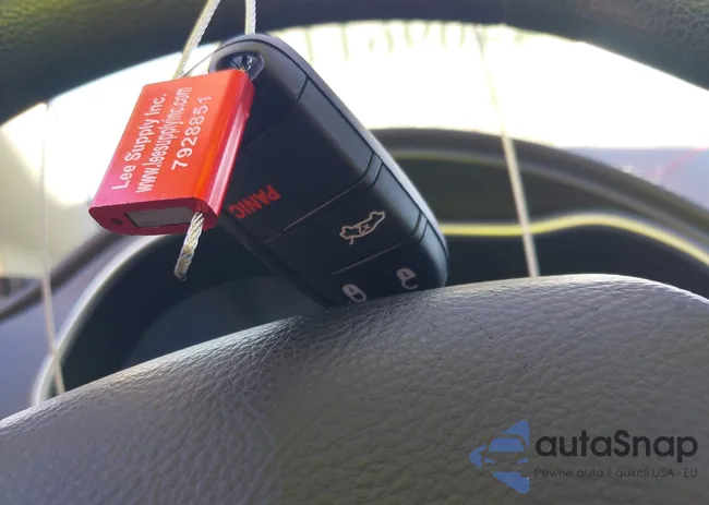 1C3CCCAB8FN721477: 44096117