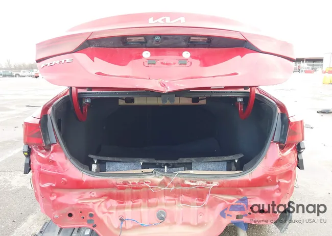 3KPF24AD1RE836904: 44095189