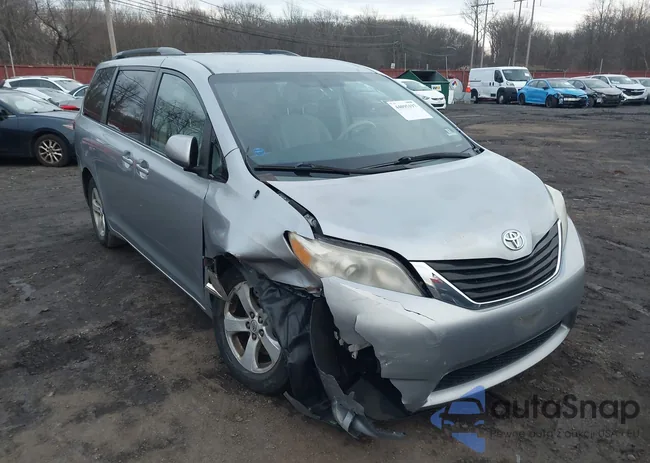 5TDKK3DC2DS297588: 44095197