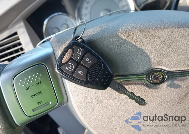 1A8HW58T79F715504: 44095295