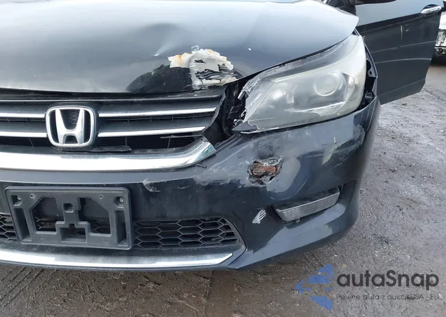 1HGCR2F82EA234722: 44095437