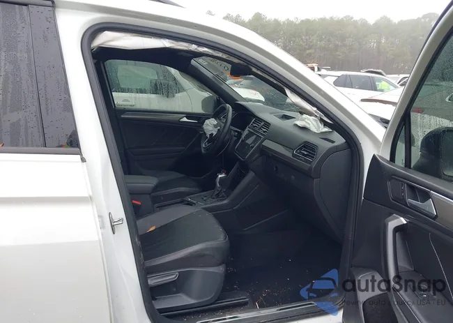 3VVCB7AX7NM074078: 44095468