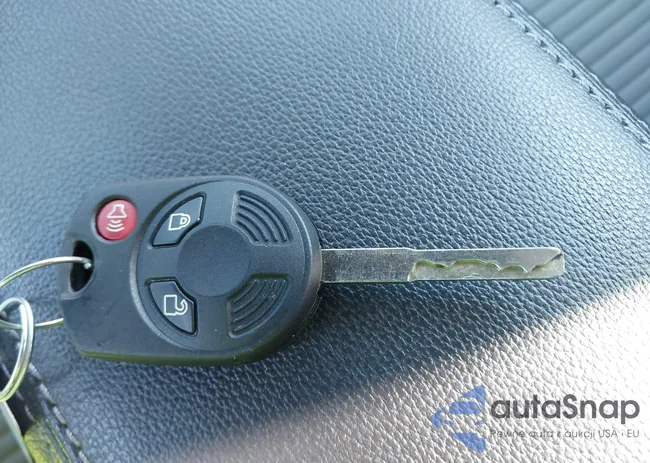 1FMCU0GD0JUD13842: 44095500