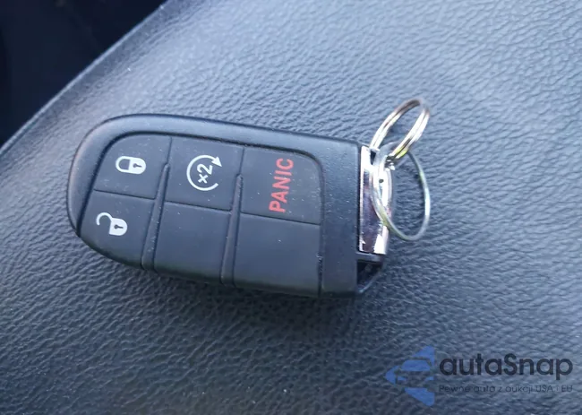 3C4NJDCN1RT164424: 44096572