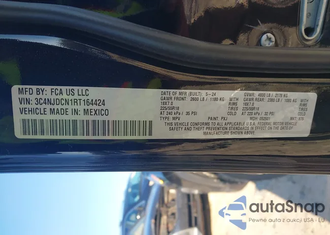 3C4NJDCN1RT164424: 44096572