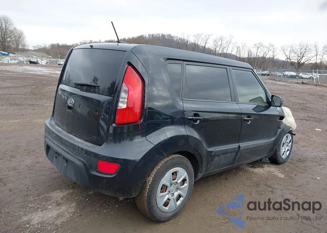 KNDJT2A52C7745779: 44096573