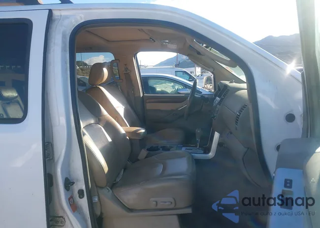 5N1AR18U68C635074: 44096639