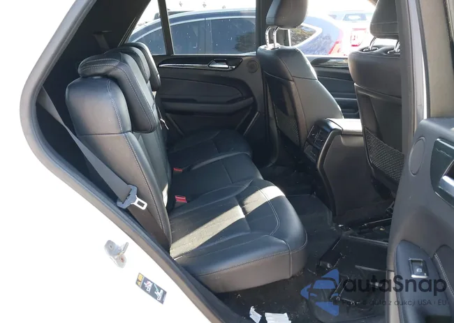 4JGDA5JB8JB062744: 44096805