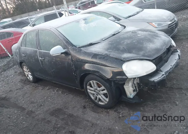 3VWRZ7AJ7AM106888: 44096832