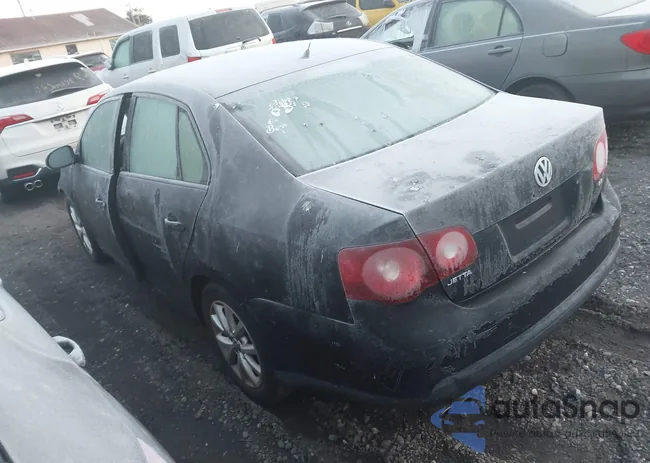 3VWRZ7AJ7AM106888: 44096832