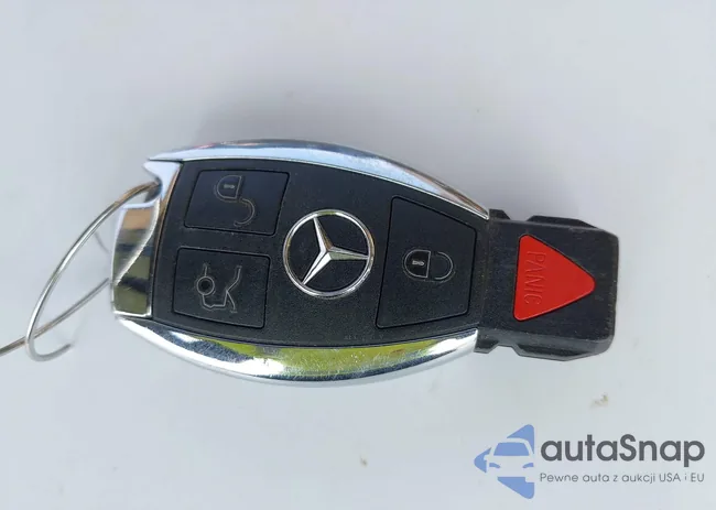 WDCGG5HB8EG321175: 44096837