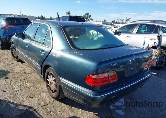 WDBJF65J61B226071: 44096841