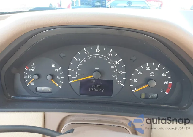 WDBJF65J61B226071: 44096841