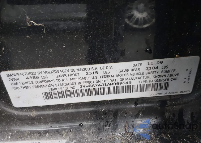 3VWRA7AJ1AM069649: 44096944