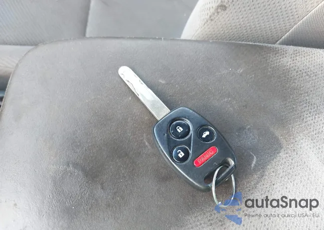 2HGFB2F55CH516567: 44096952