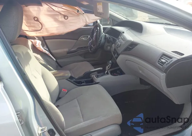 2HGFB2F55CH516567: 44096952