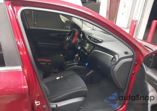 JN1BJ1CV8LW279883: 44097009