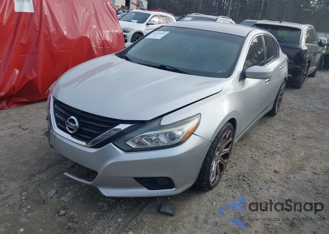 1N4AL3AP1JC153680: 44097094