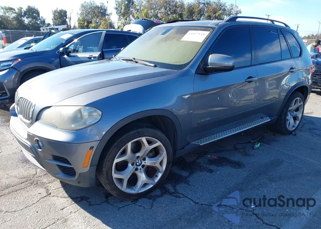 5UXZV8C57CL423299: 44097114